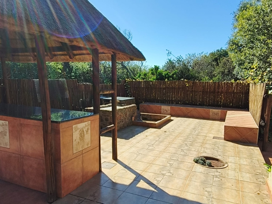 5 Bedroom Property for Sale in Mooinooi North West